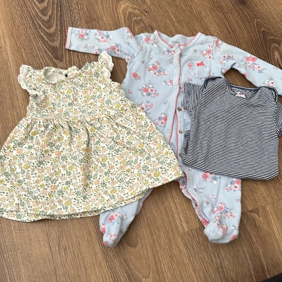 Carter's Other - Carters 6 months baby girl bundle lot set